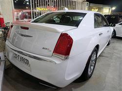 كرايسلر 300